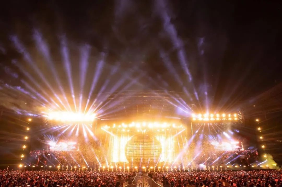 LED球形屏 LED球形屏