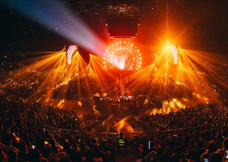 OD·综合体育LED显示屏闪耀痛仰乐队天津演唱会